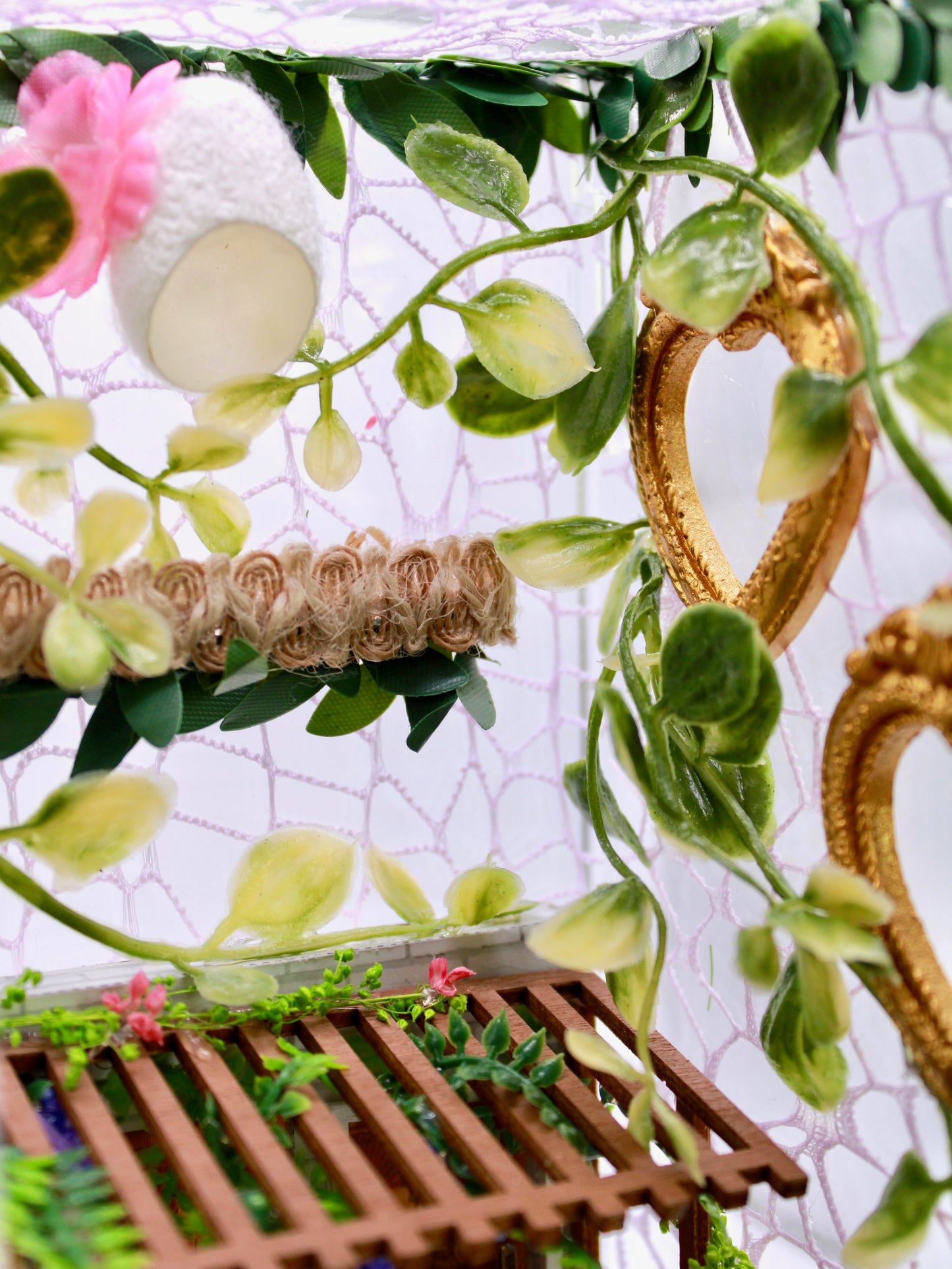 French Cafe Spooder Enclosure