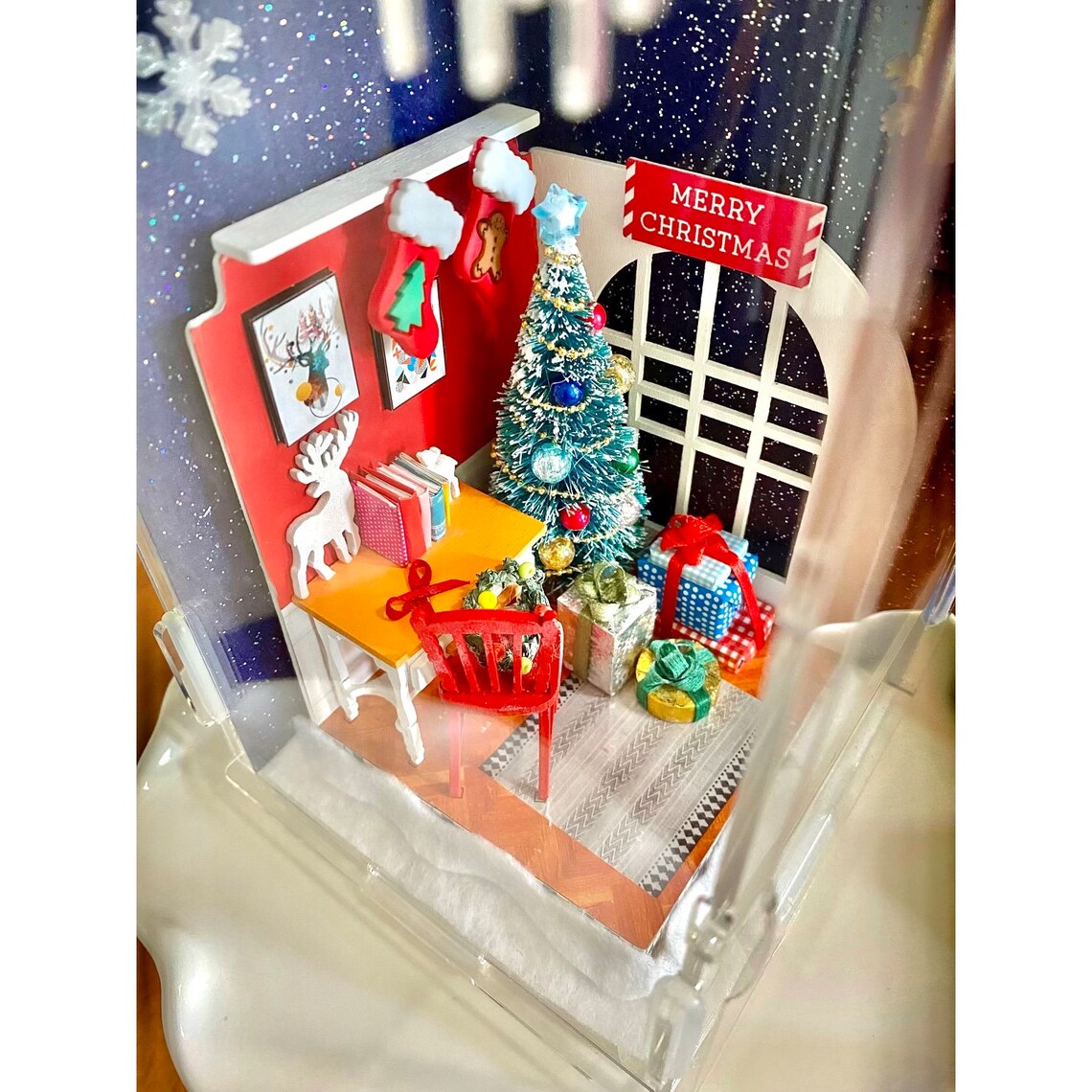 Cozy Christmas Spooder Enclosure