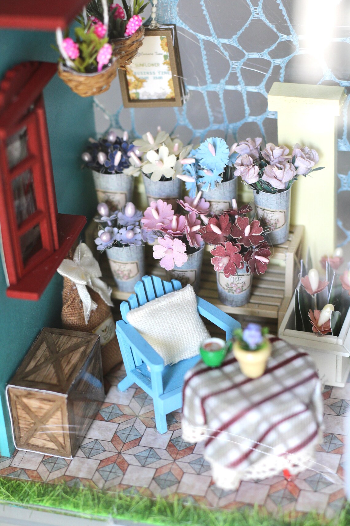 Flower Shop Spooder Enclosure