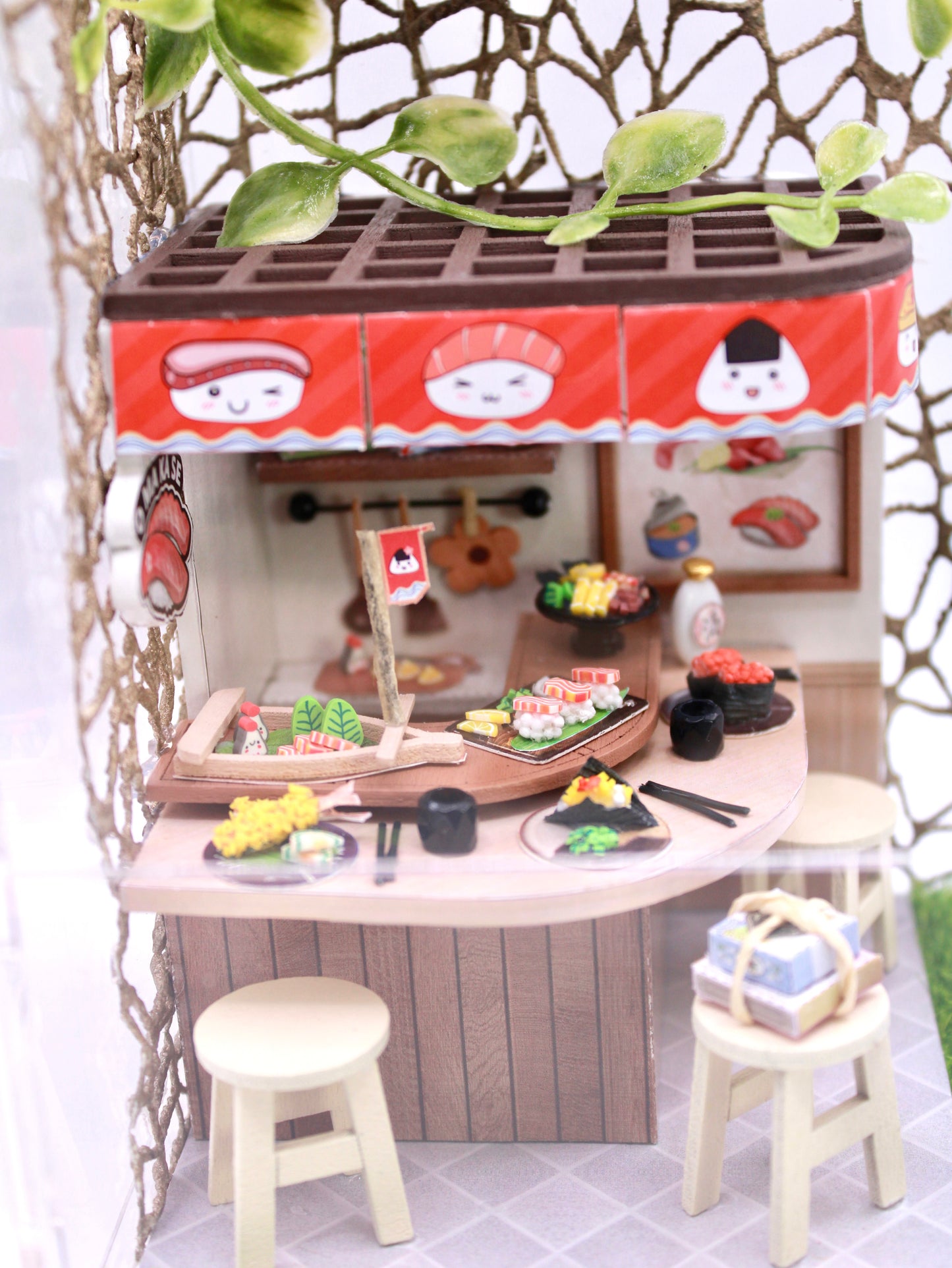 The Sushi Spot Spooder Enclosure