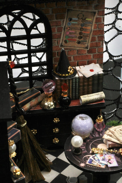 Spooky Fairytale Cottage Enclosure